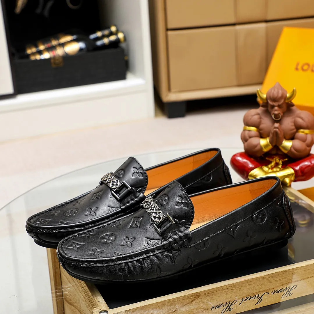Men's shoes 💰360 💰 LV Louis Vuitton's top-quality Peaches men's shoes 💯Original copy of the official website, the upper is made of imported official website 1:1 material ❌Italian 🇮🇹 cowhide surface, imported pigskin lining. It’s definitely not made with ordinary craftsmanship, it’s the model used by celebrities! The factory’s craftsmanship is designed to create the most perfect shoes for trendy men! Colors available! 38-45 yards